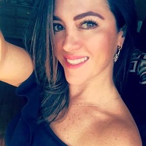 Meet your Posher, Aline